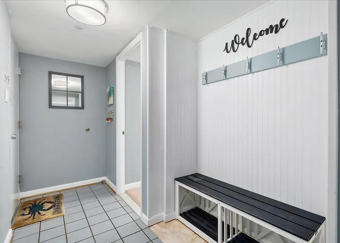 Direct Ocean Front 3 Bedroom In Quay With Indoor & Outdoor Pools! * Ocean Stadt
