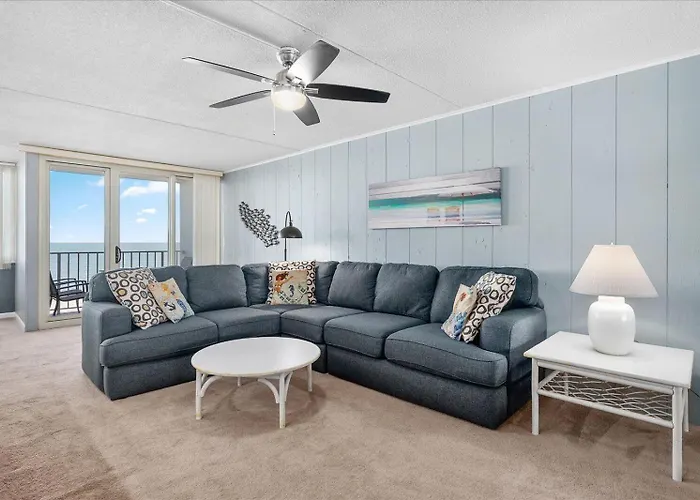 Direct Ocean Front 3 Bedroom In Quay With Indoor & Outdoor Pools! * Ocean Stadt