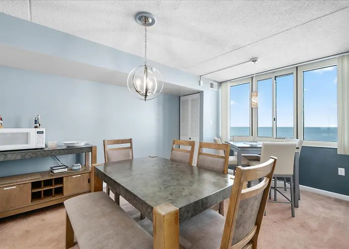 Direct Ocean Front 3 Bedroom In Quay With Indoor & Outdoor Pools! Ferienhaus