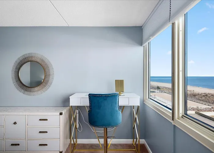 Direct Ocean Front 3 Bedroom In Quay With Indoor & Outdoor Pools! Ocean Stadt