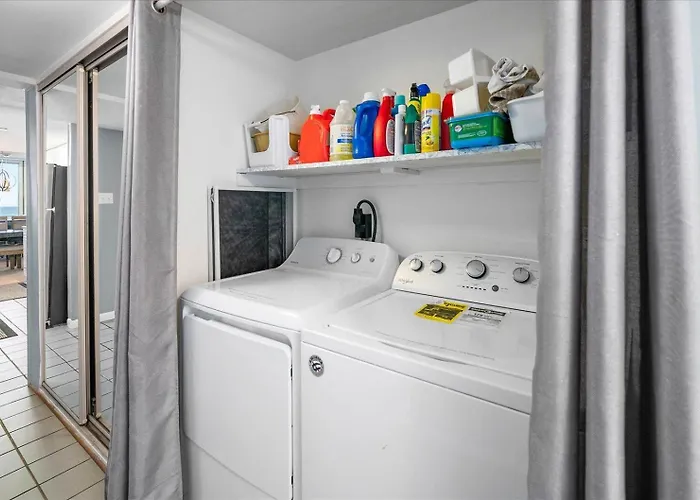 Direct Ocean Front 3 Bedroom In Quay With Indoor & Outdoor Pools! * Ocean Stadt